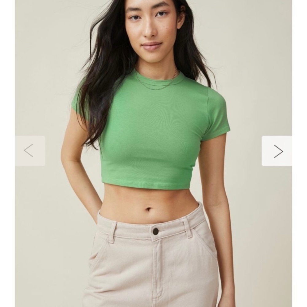 Green crop top